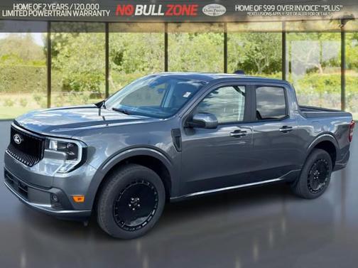 2025 Ford Maverick Lobo Standard