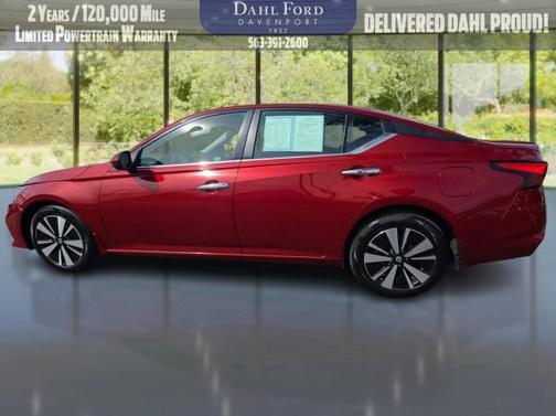 2022 Nissan Altima 2.5 SV
