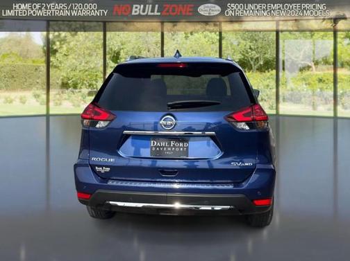 2020 Nissan Rogue SV
