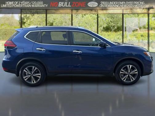2020 Nissan Rogue SV
