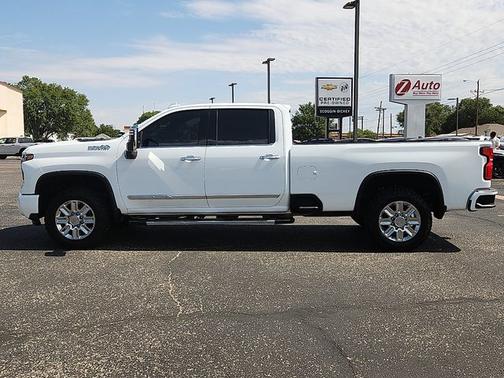 Summit White 2024 Chevrolet Silverado 3500 High Country