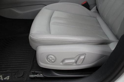 2023 Audi A4 40 Premium