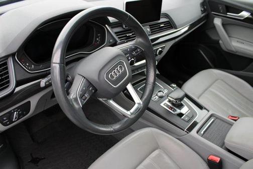 2019 Audi Q5 2.0T Premium Plus