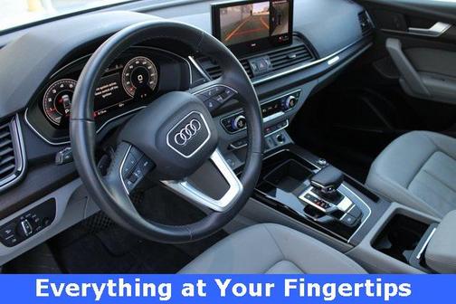 2022 Audi Q5 45 S line Premium Plus