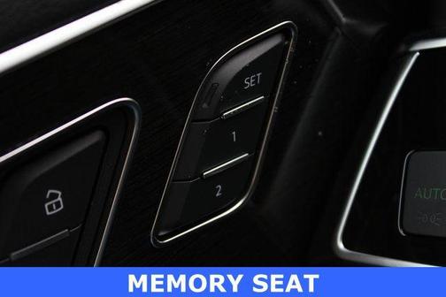 2025 Audi Q8 55 Premium