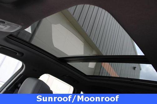 2024 Audi Q3 45 S line Premium Plus