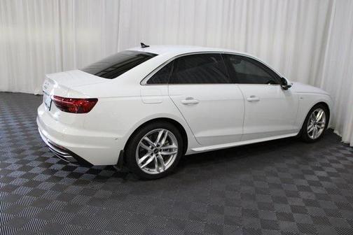 2023 Audi A4 Prestige 45 TFSI S line quattro S tronic