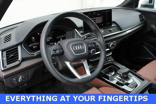 2025 Audi Q5 45 S line Premium Plus