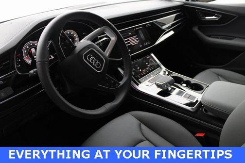 2025 Audi Q7 55 Premium Plus
