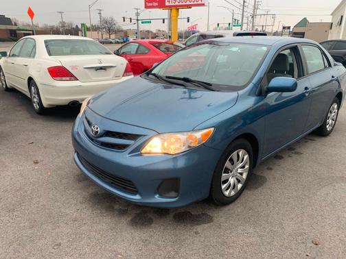 2012 Toyota Corolla LE