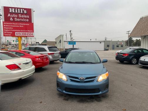 2012 Toyota Corolla LE