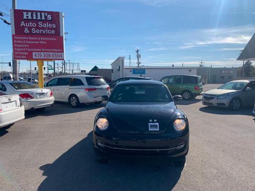 2012 Volkswagen Beetle TURBO