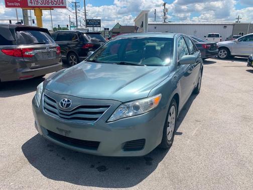 Green 2010 Toyota Camry LE