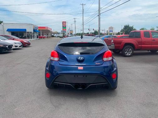 2016 Hyundai Veloster Turbo