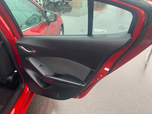 2014 Mazda Mazda3 i Touring