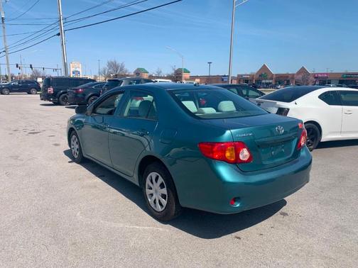 Teal 2009 Toyota Corolla LE