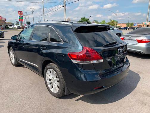 2013 Toyota Venza LE