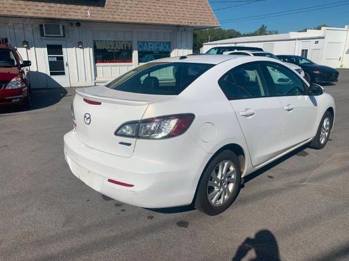 2013 Mazda Mazda3 i Grand Touring