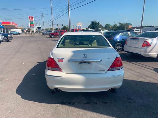 2006 Acura RL 