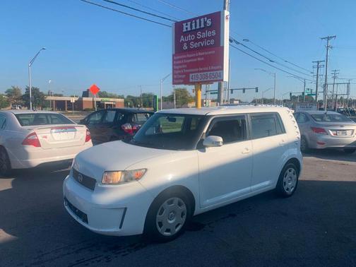 2010 Scion xB 