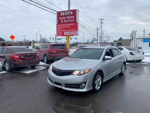 2012 Toyota Camry SE