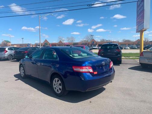 2010 Toyota Camry LE