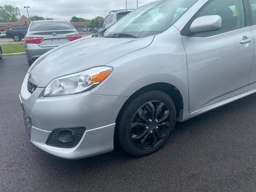 2009 Toyota Matrix S
