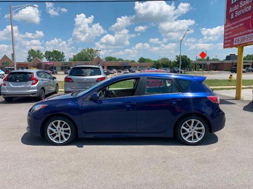 2012 Mazda Mazda3 s Touring