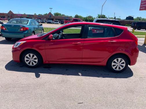 Boston Red 2016 Hyundai Accent SE