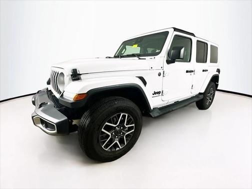 2025 Jeep Wrangler 4-Door Sahara 4x4