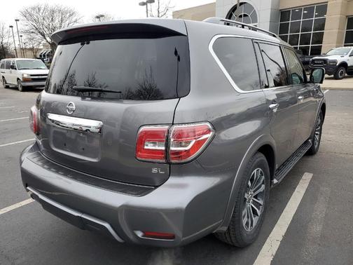Photo 5 of 43 of 2019 Nissan Armada SL