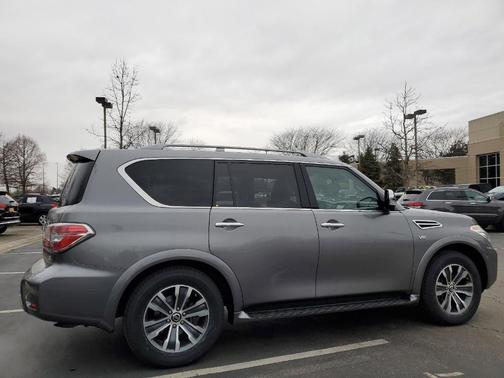 Photo 4 of 43 of 2019 Nissan Armada SL