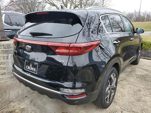 Photo 5 of 37 of 2020 Kia Sportage EX