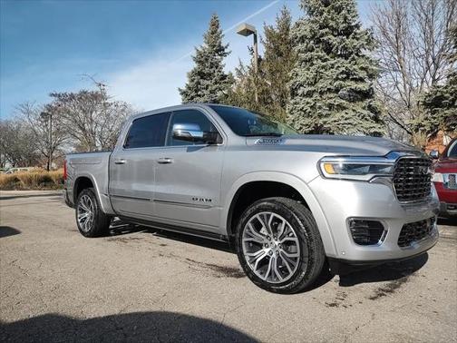 2025 RAM 1500 Tungsten Crew Cab 4x4 57' Box