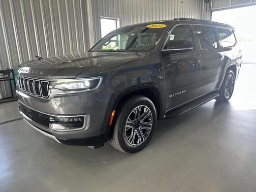 2023 Jeep Wagoneer L Series II 4x4