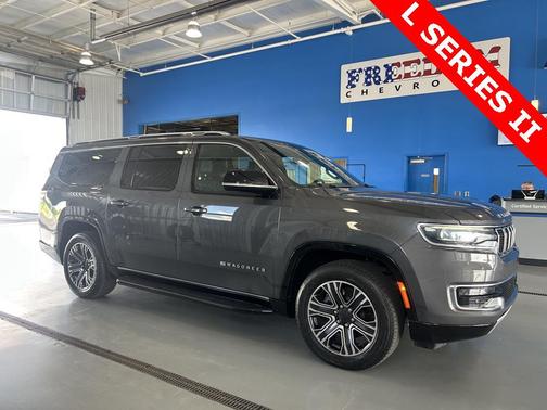 2023 Jeep Wagoneer L Series II 4x4
