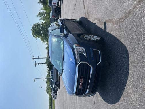 Marine Metallic 2022 GMC Terrain SLE