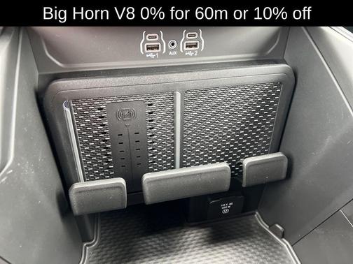 Diamond Black Crystal Pearlcoat 2026 RAM 1500 Big Horn/Lone Star