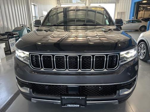 2022 Jeep Wagoneer Series III