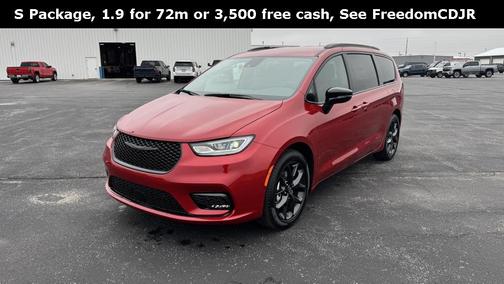 2026 Chrysler Pacifica L