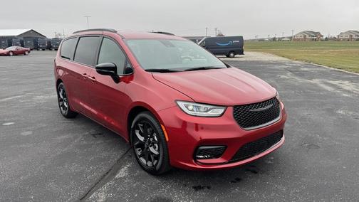 2026 Chrysler Pacifica L