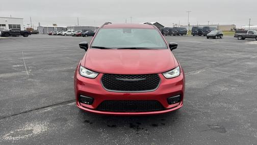 2026 Chrysler Pacifica L