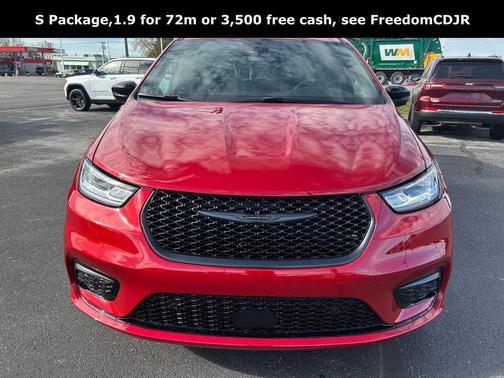 2026 Chrysler Pacifica L