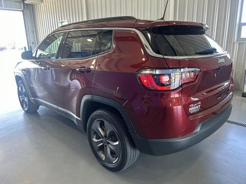 2022 Jeep Compass Latitude Lux