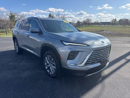 2025 Buick Enclave Preferred FWD