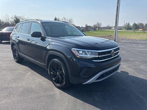2023 Volkswagen Atlas 3.6L SE w/Technology