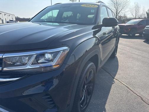 2023 Volkswagen Atlas 3.6L SE w/Technology