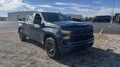 2022 Chevrolet Silverado 1500 Custom