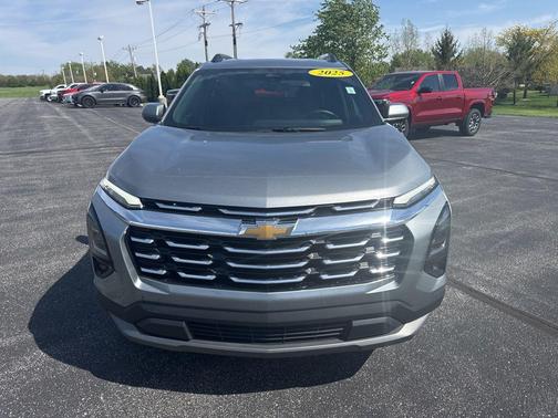 Sterling Gray Metallic 2025 Chevrolet Equinox 1LT