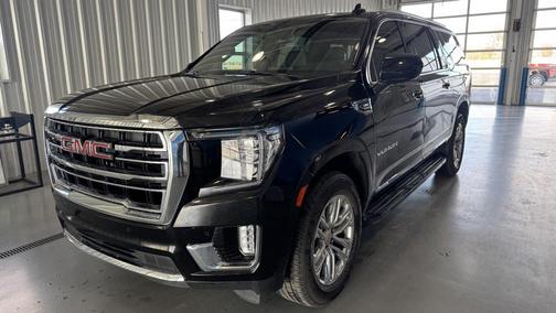 2022 GMC Yukon XL SLT